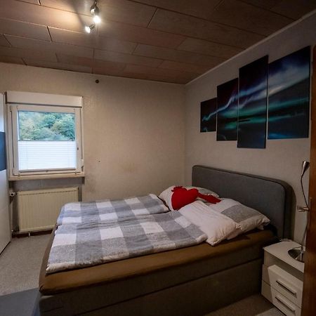 Schoene Ferienwohnung In Ruhiger Lage Altena Exterior foto