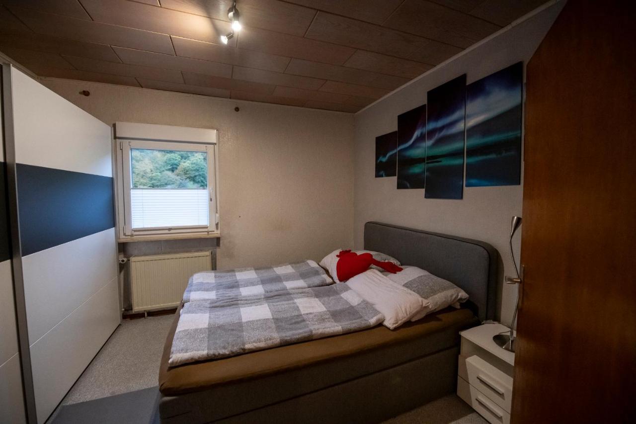 Schoene Ferienwohnung In Ruhiger Lage Altena Exterior foto